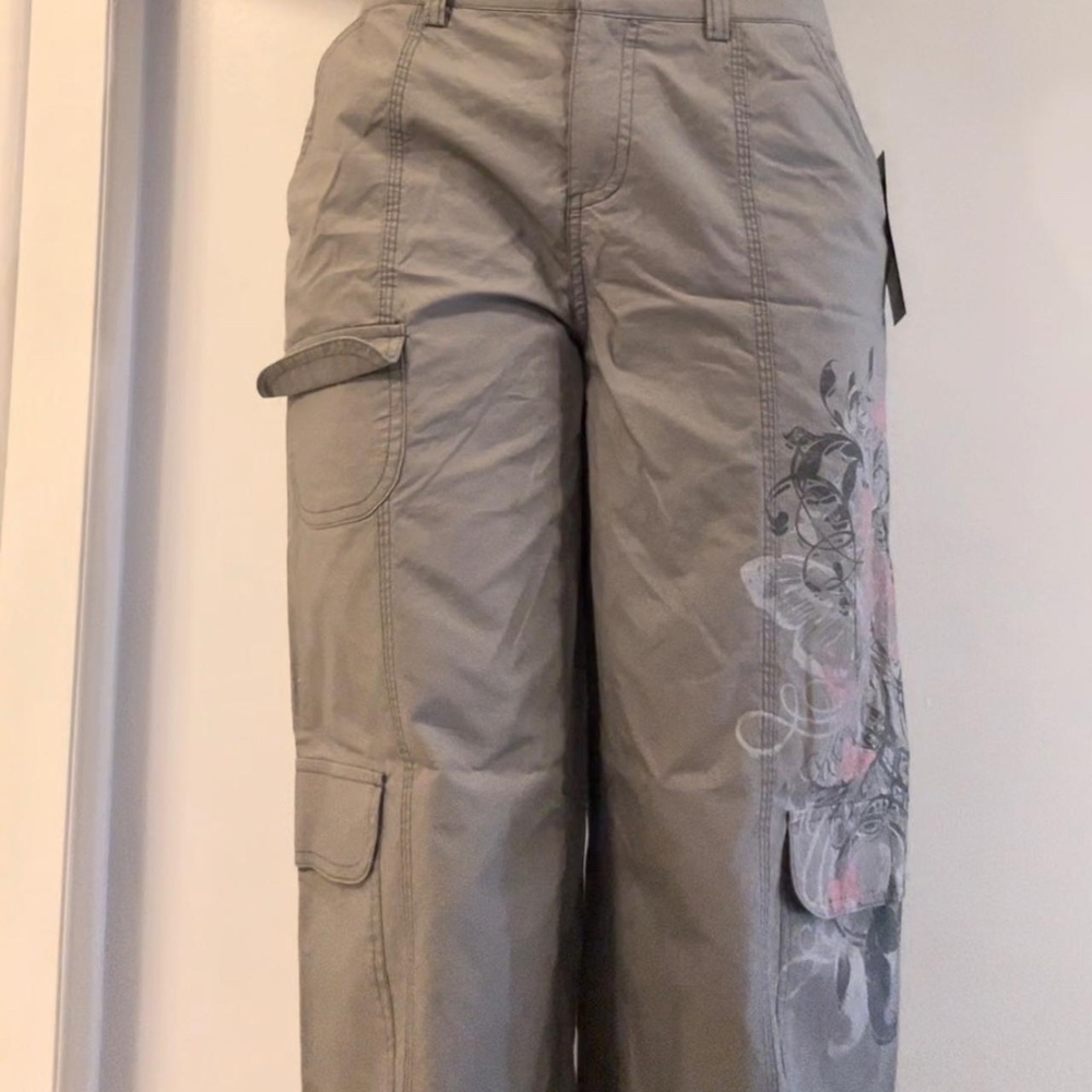 Women’s y2k Wild Fable Pink and Grey Butterfly Cargo Pants